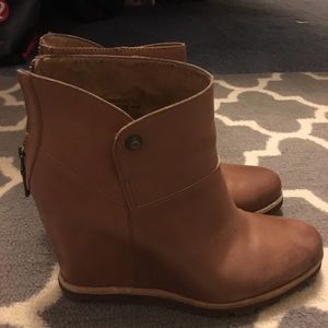 UGG Wedges